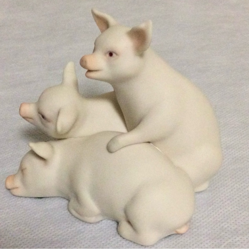 Cybis Porcelain Figurine The Three Little Pigs - Picture 5 of 8